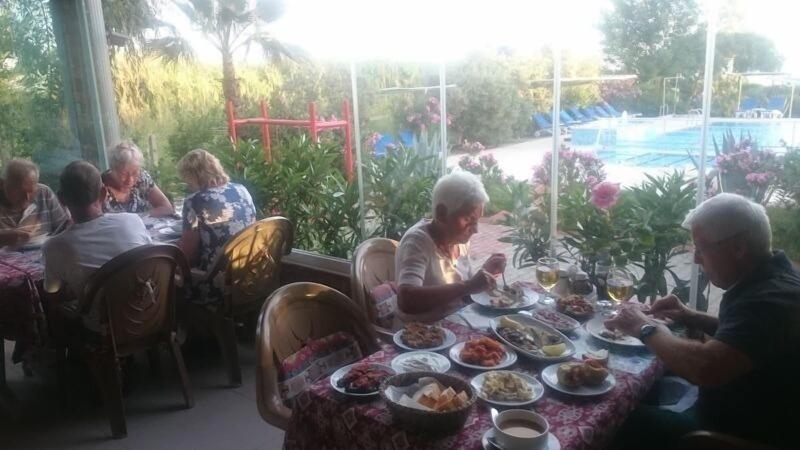 Hotel Grun image