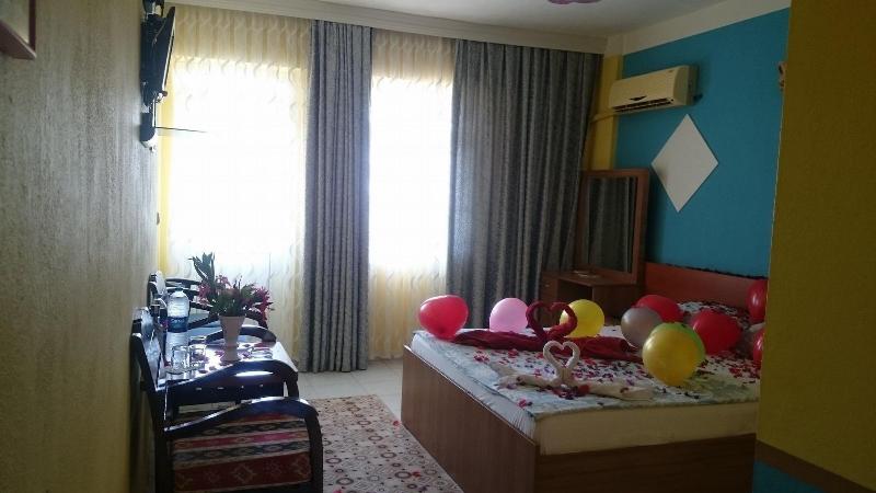 Hotel Grun image