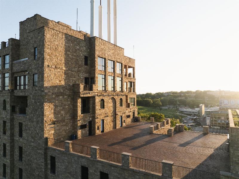 The Oread Lawrence, Tapestry Collection By Hilton image