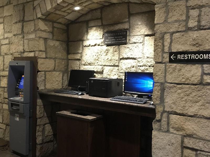 The Oread Lawrence, Tapestry Collection By Hilton image