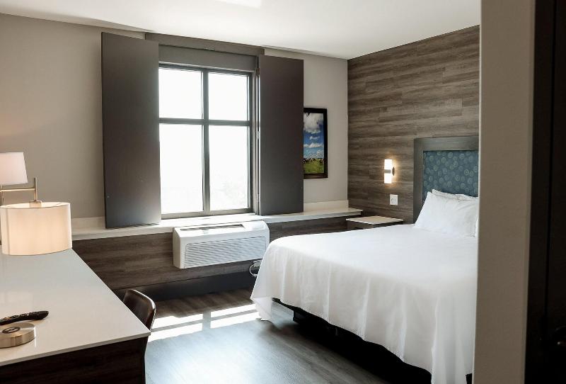 The Oread Lawrence, Tapestry Collection By Hilton image