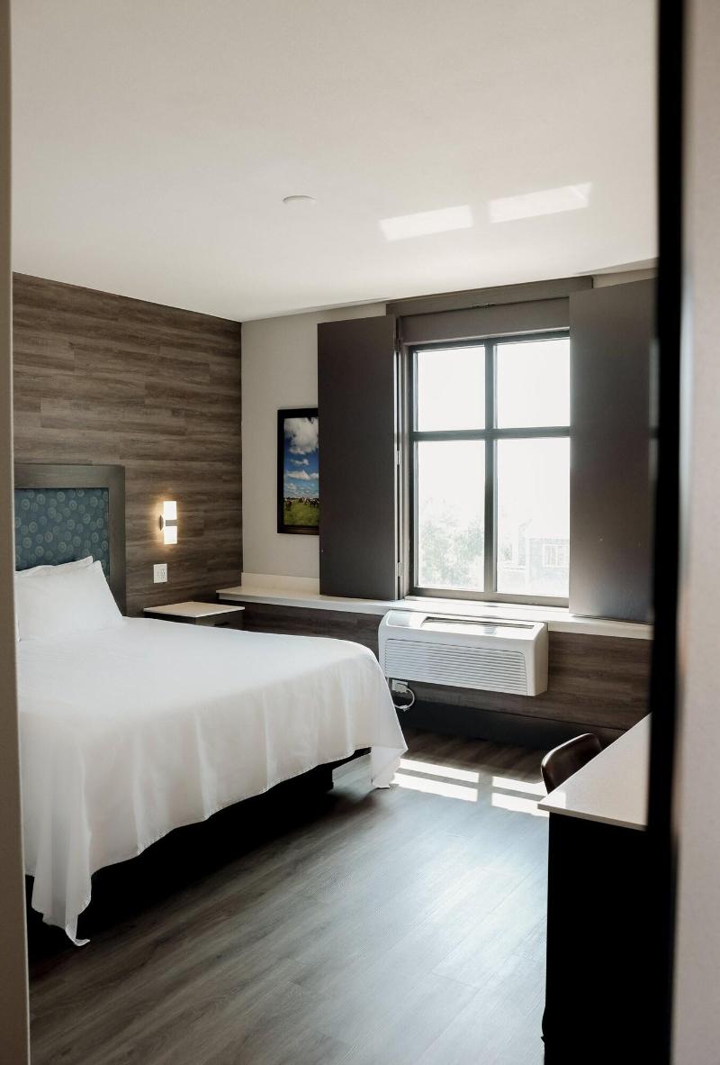 The Oread Lawrence, Tapestry Collection By Hilton image