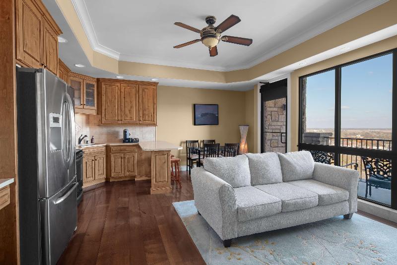 The Oread Lawrence, Tapestry Collection By Hilton image