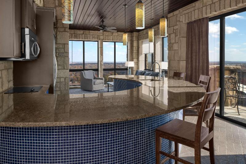 The Oread Lawrence, Tapestry Collection By Hilton image