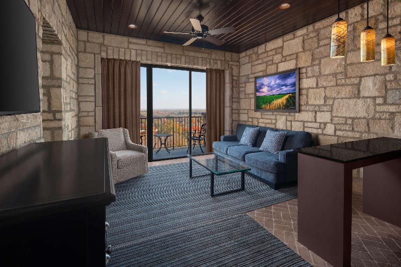 The Oread Lawrence, Tapestry Collection By Hilton image