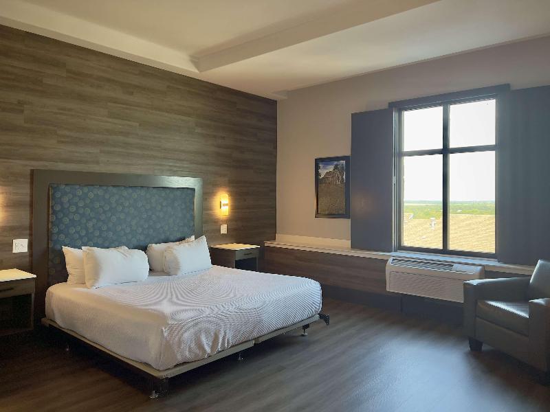 The Oread Lawrence, Tapestry Collection By Hilton image