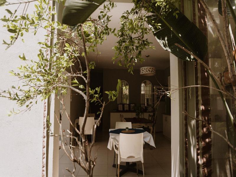 Caza Beach Guesthouse image