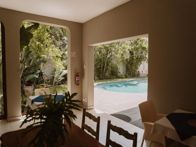Caza Beach Guesthouse image