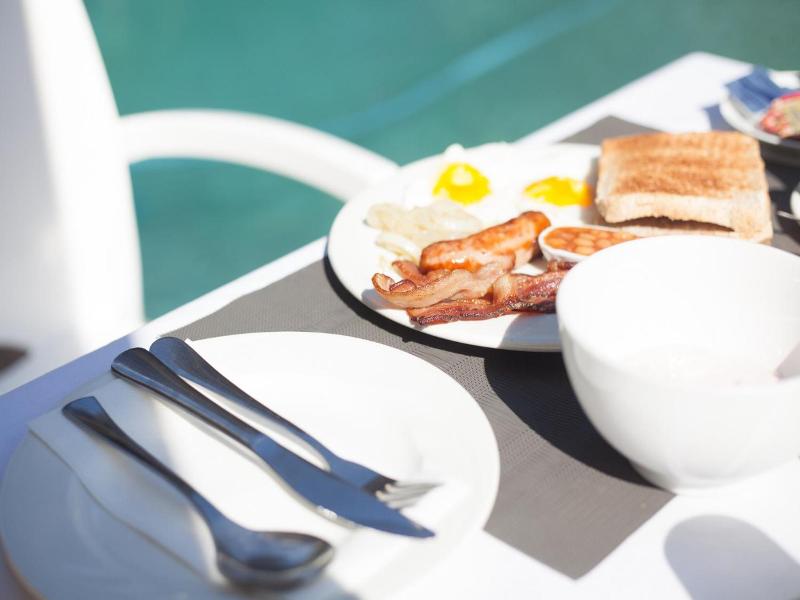 Caza Beach Guesthouse image