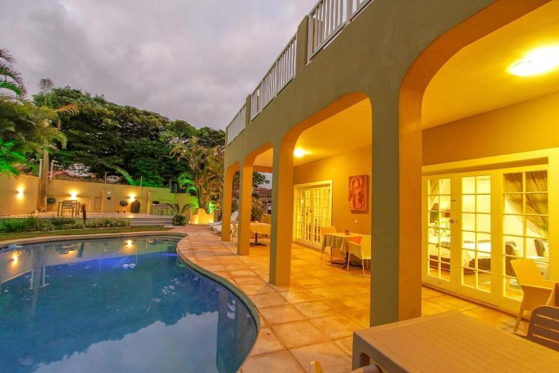 Caza Beach Guesthouse image