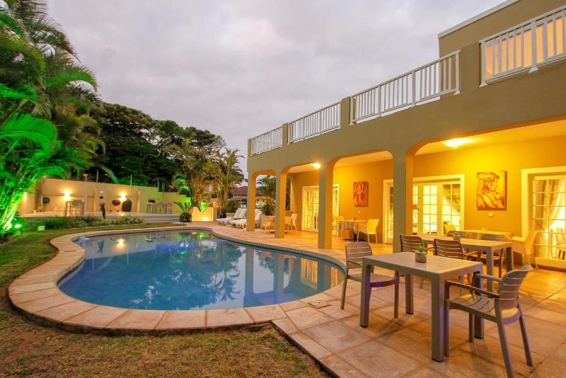Caza Beach Guesthouse image