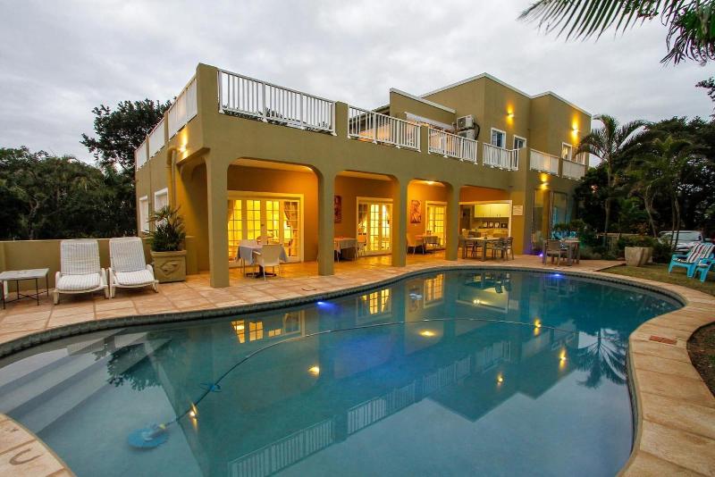 Caza Beach Guesthouse image