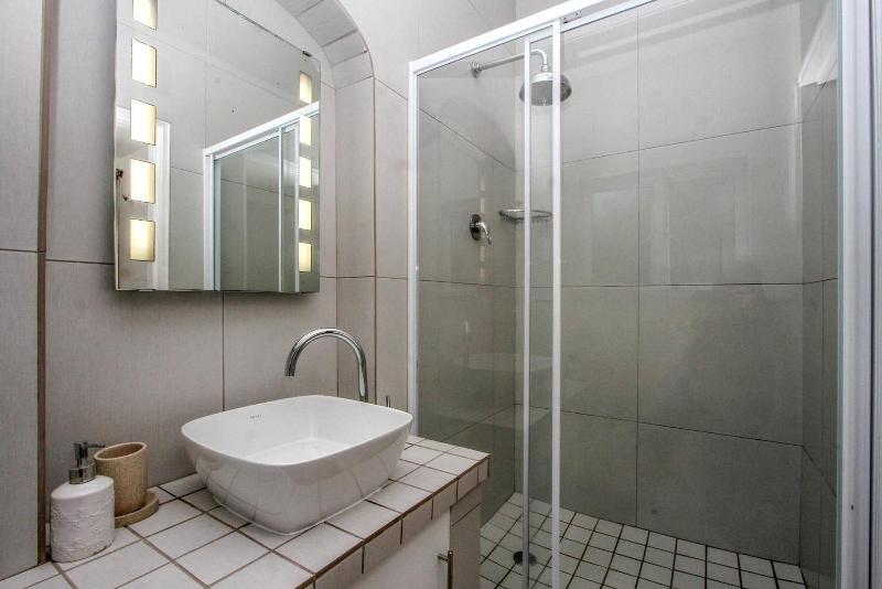 Caza Beach Guesthouse image