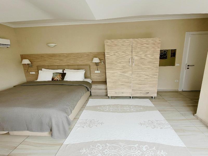 Arp Dalyan image