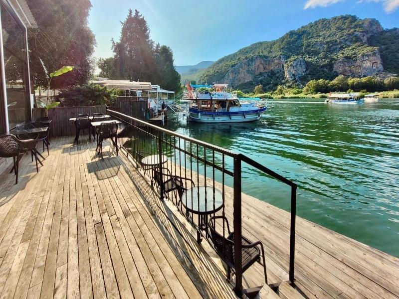 Arp Dalyan — exterior view