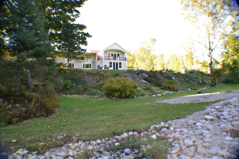 Toll Road Inn image
