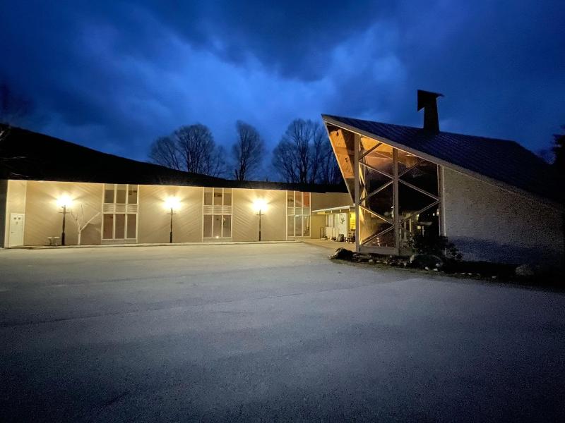 Toll Road Inn image