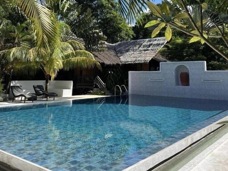 Lio Villas Resort