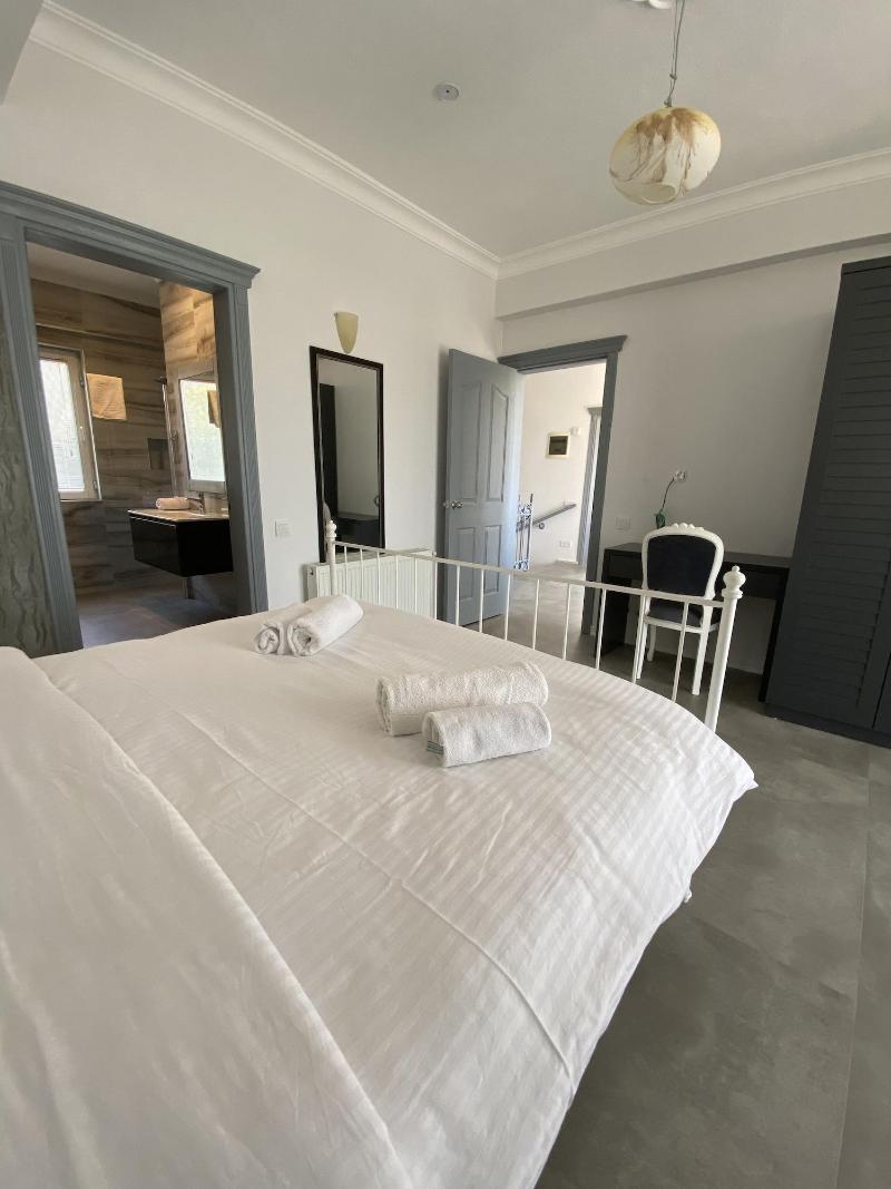 Pegasus Hotel & Villa image