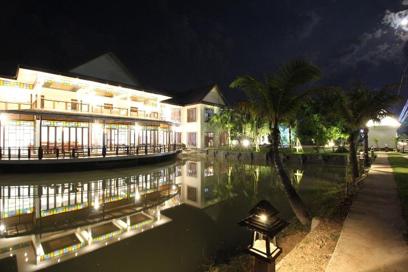 Nonghan Grand Hotel And Resort image