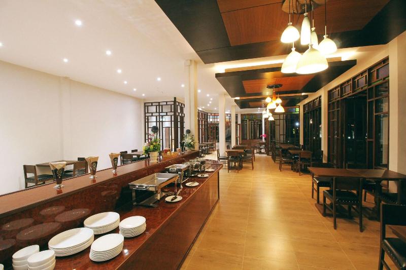 Nonghan Grand Hotel And Resort image 3