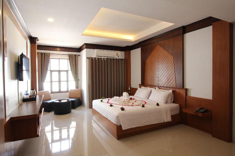 Nonghan Grand Hotel And Resort image