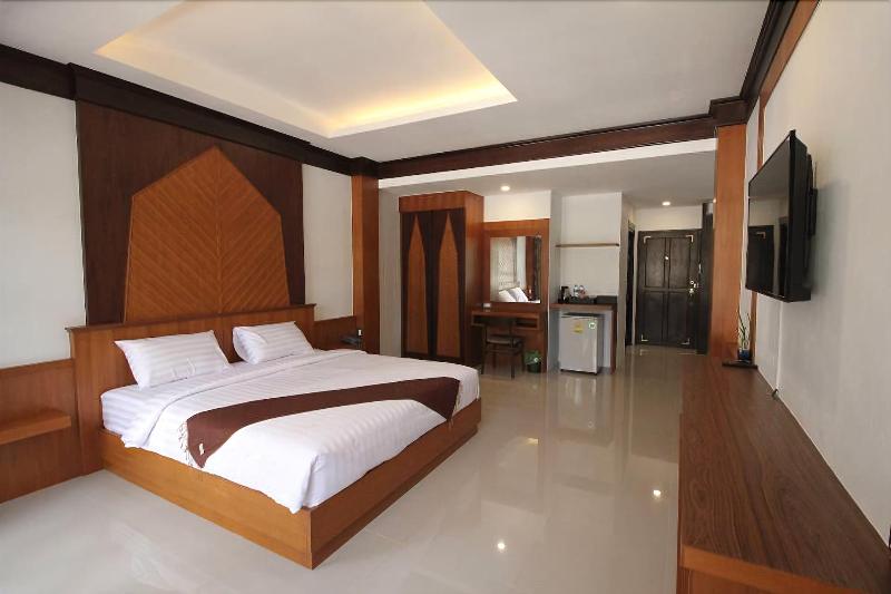 Nonghan Grand Hotel And Resort image