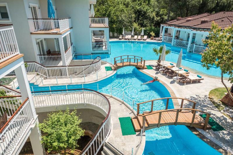 Mozaik Swim Up Hotel And Apartments image