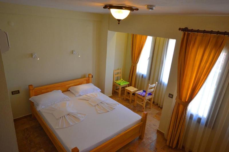 Doada Hotel image