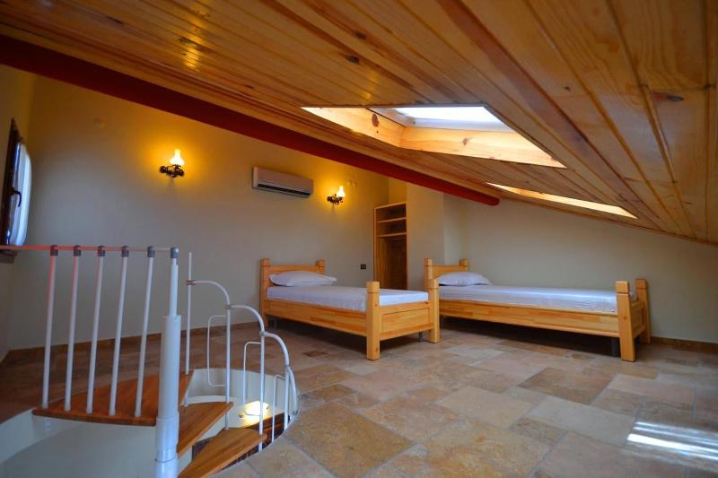 Doada Hotel image