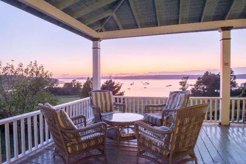 Chebeague Island Inn image