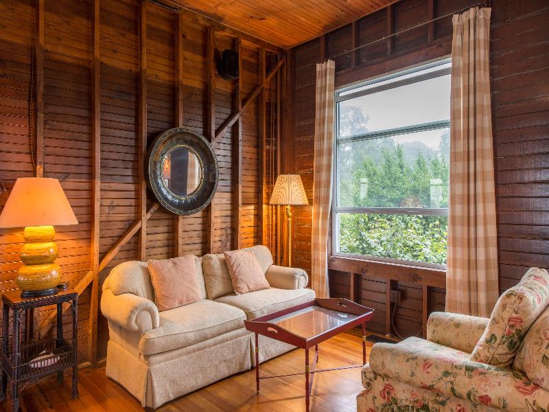 Chebeague Island Inn image