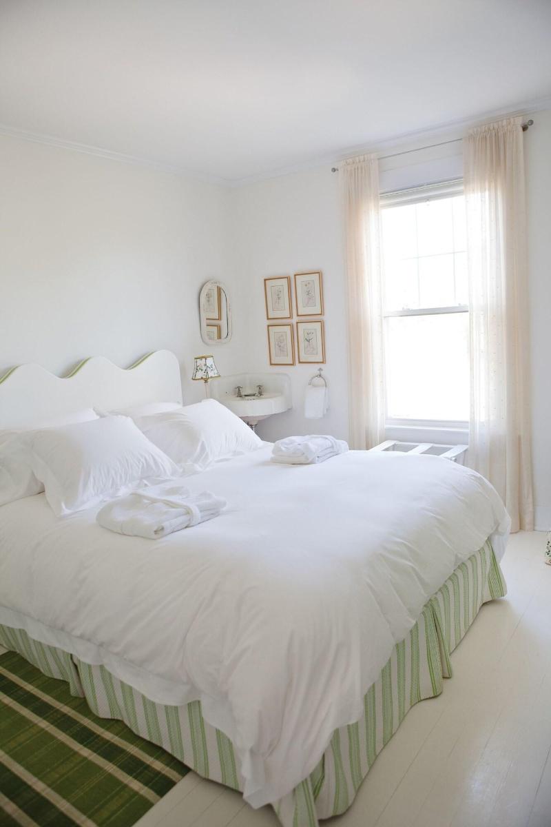 Chebeague Island Inn image