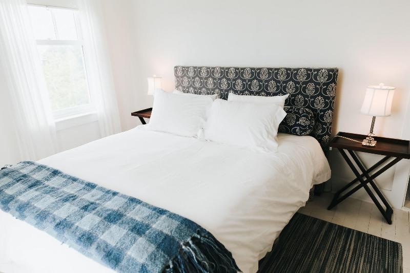 Chebeague Island Inn image