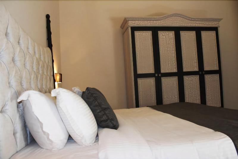 Cherry Blossom Boutique Hotel image