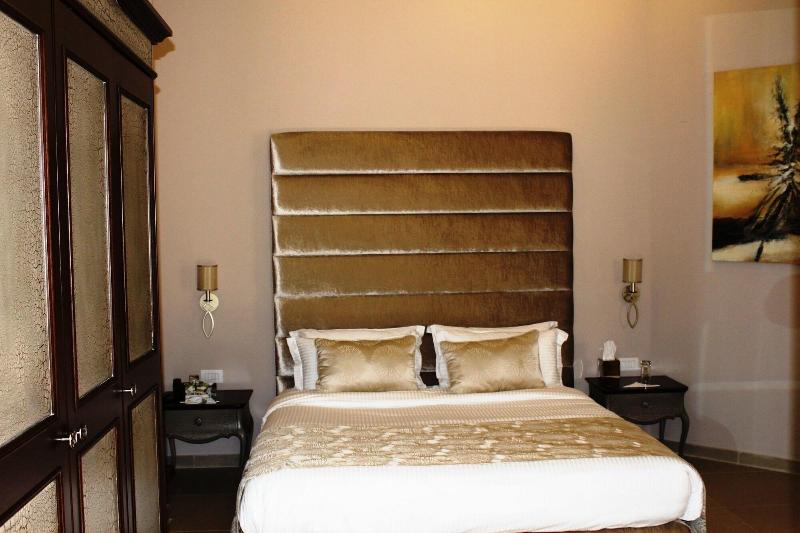 Cherry Blossom Boutique Hotel image