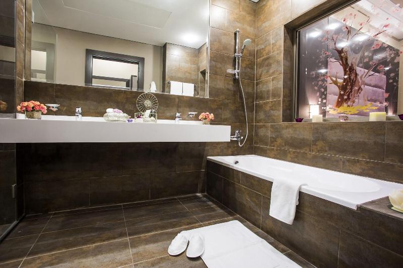 Cherry Blossom Boutique Hotel image