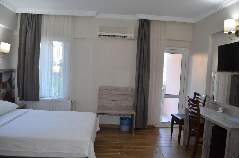 Megas Hotel image