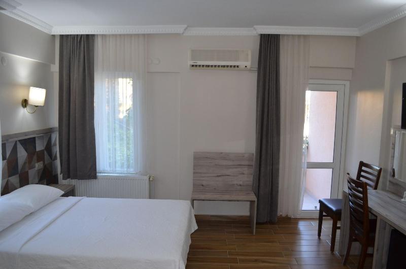 Megas Hotel image