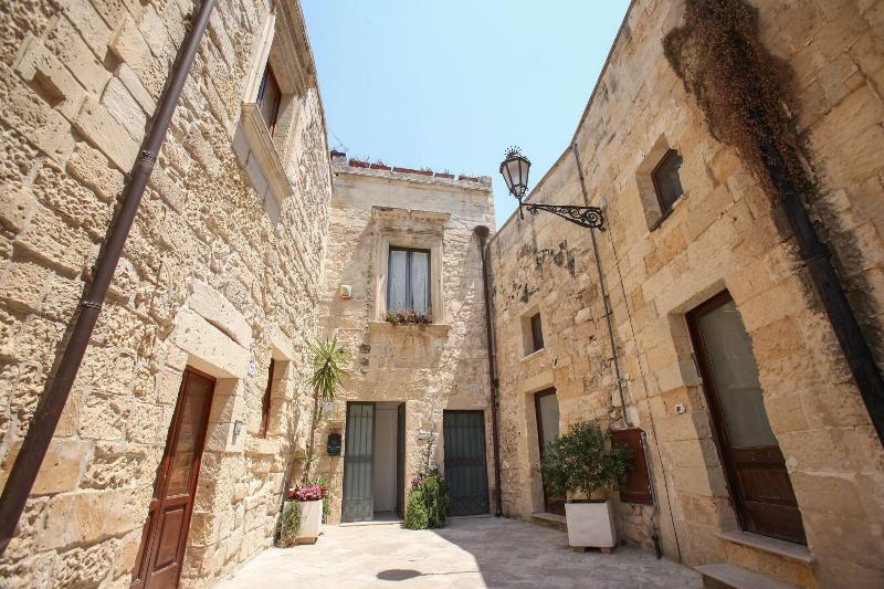 Chiesa Greca B&B Suites image