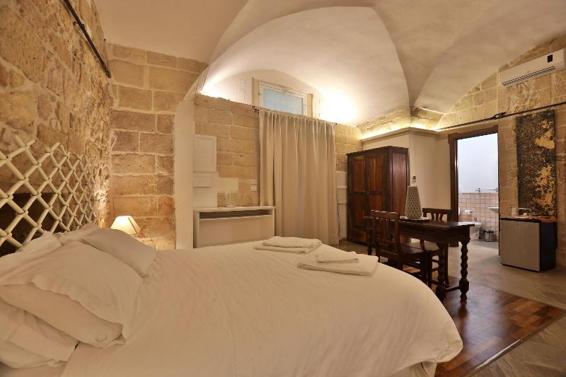 Chiesa Greca B&B Suites image