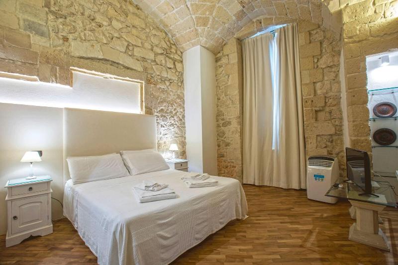 Chiesa Greca B&B Suites image
