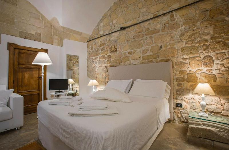 Chiesa Greca B&B Suites image