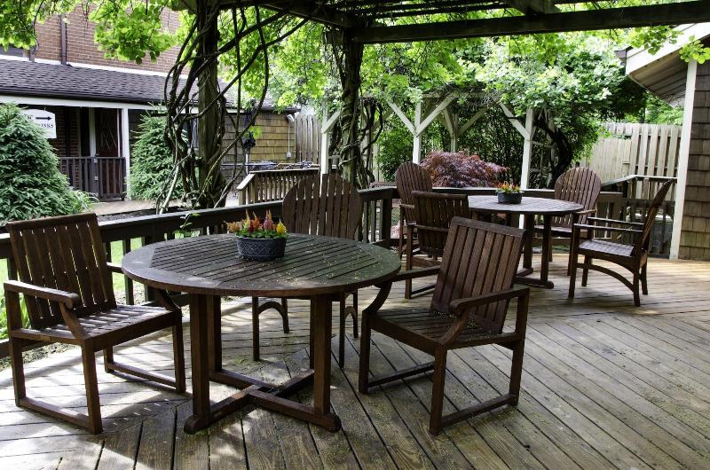 Ridgeway Inn image