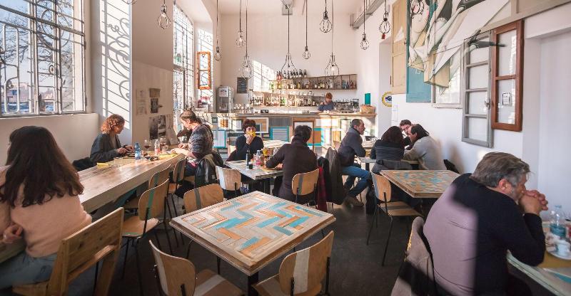 Madama Hostel & Bistrot image