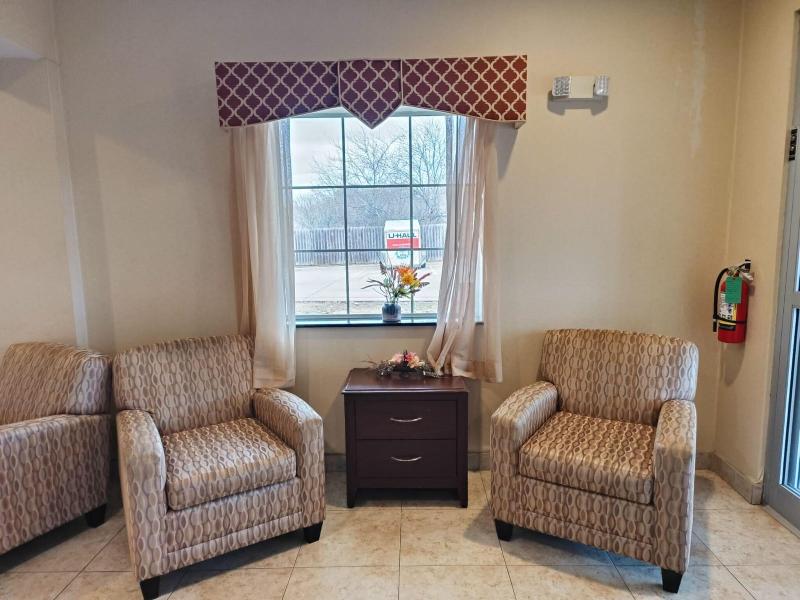 Westwood Inn & Suites