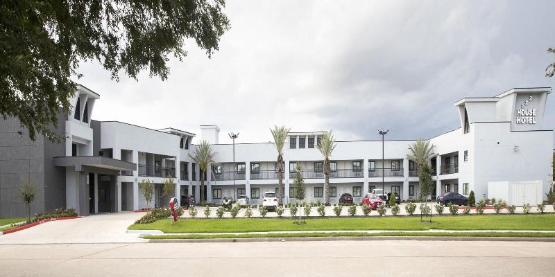 House Hotel image
