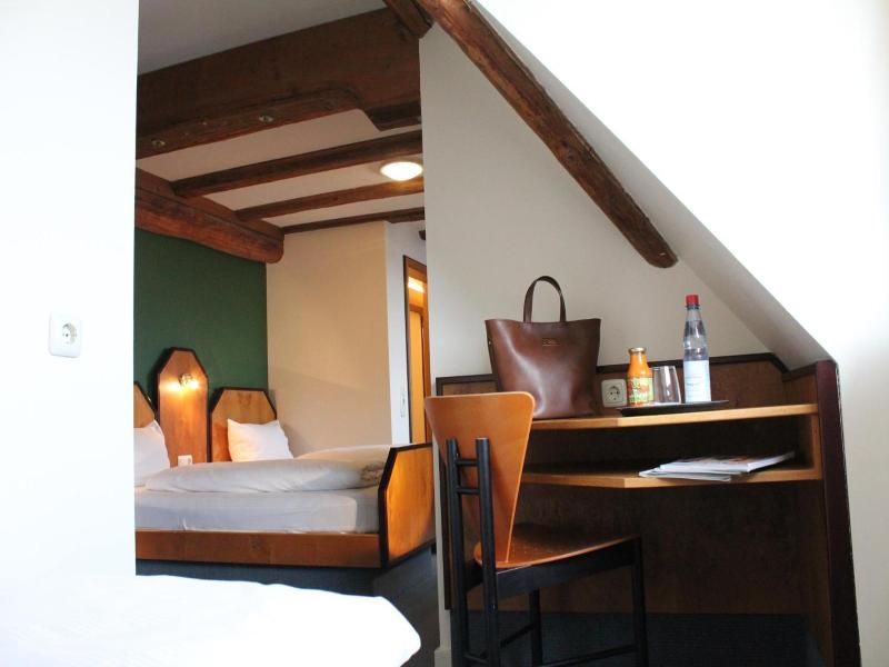 Hotel zur Waldbrücke image