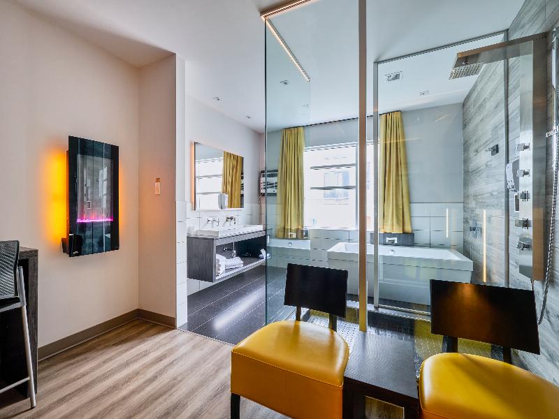 Hôtel Ô Suites — photo 36