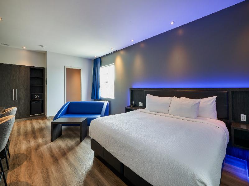 Hôtel Ô Suites — photo 33